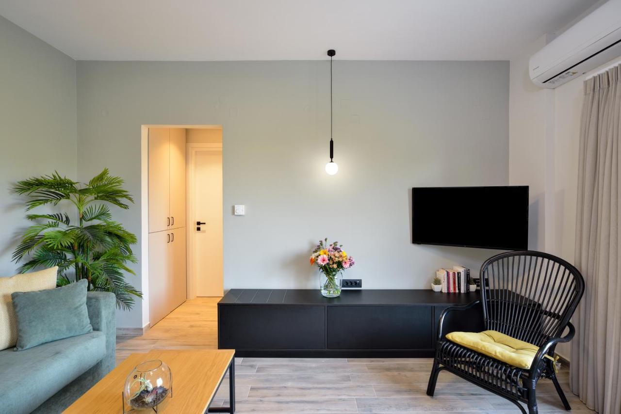 Dandelion Apartments Ханья Экстерьер фото