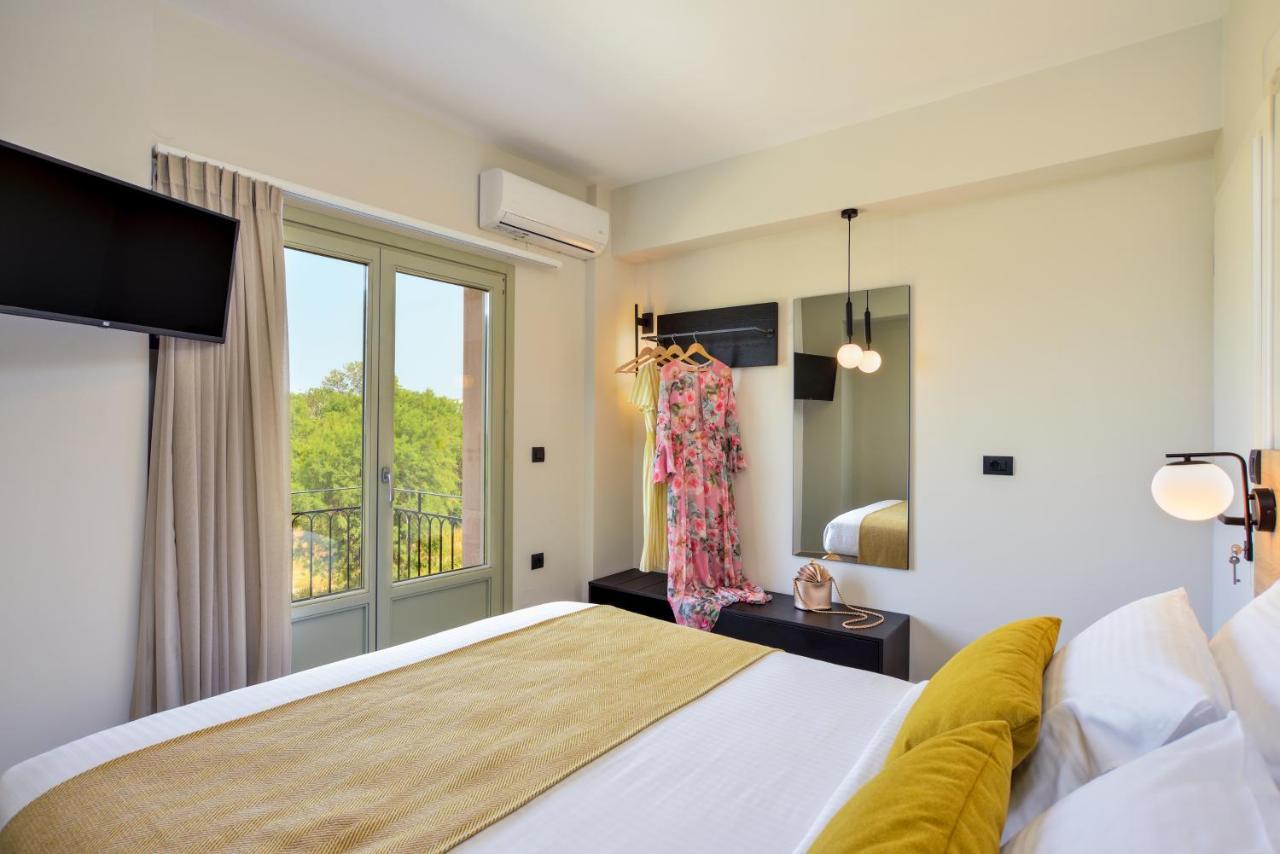 Dandelion Apartments Ханья Экстерьер фото