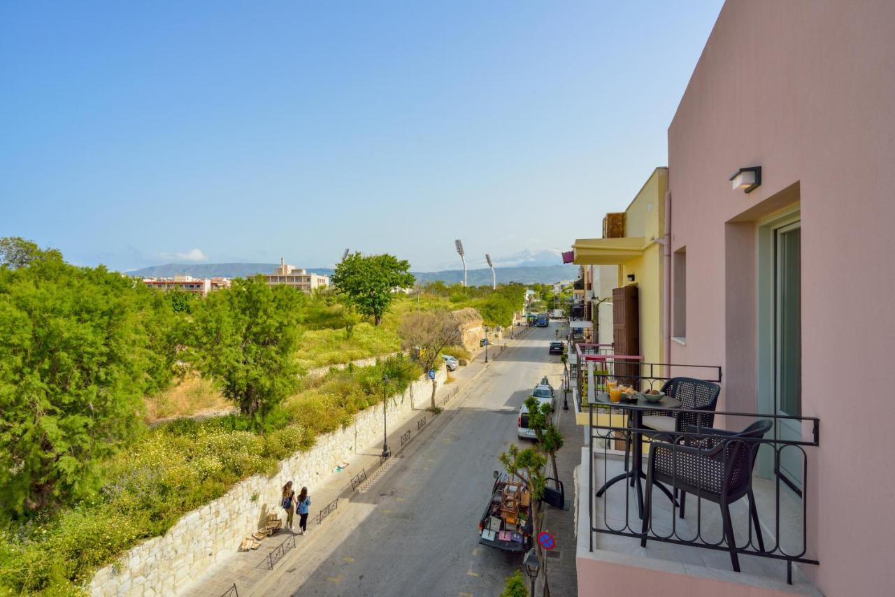 Dandelion Apartments Ханья Экстерьер фото