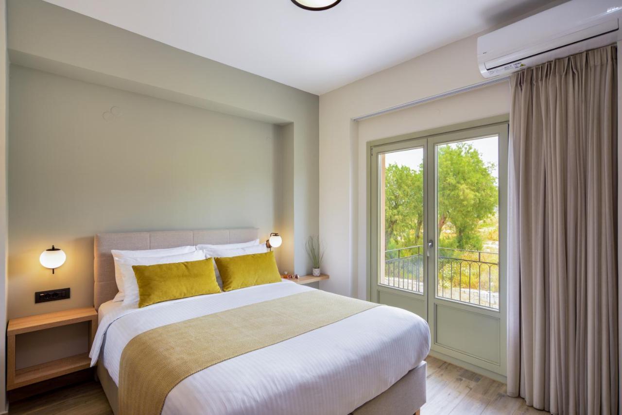 Dandelion Apartments Ханья Экстерьер фото